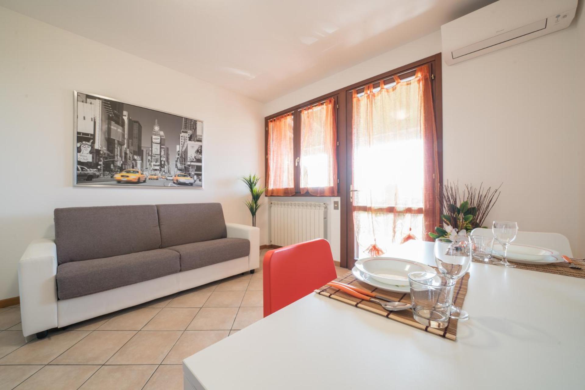 Gardappartamenti - Cascinale With Terrace Desenzano del Garda Exterior photo